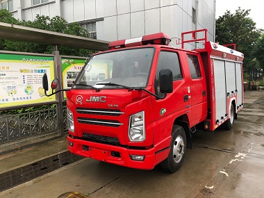 國(guó)六江鈴2噸水罐消防車