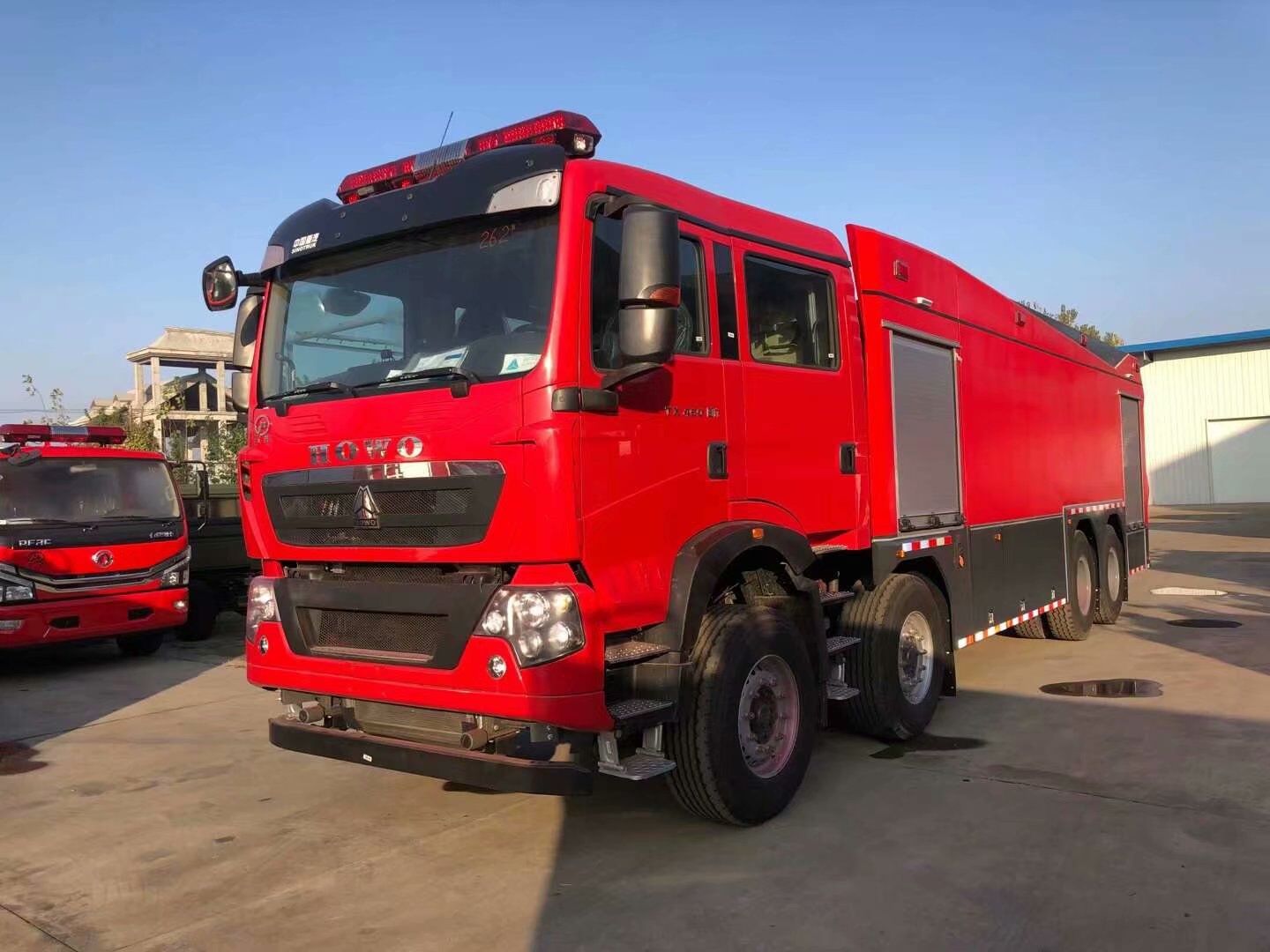 國(guó)六豪沃20噸消防車