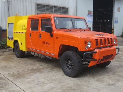 國(guó)六北汽1.5噸供水車