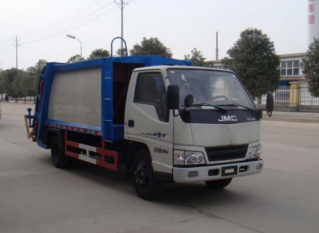 江特牌JDF5060ZYSJ5型壓縮式垃圾車(chē)